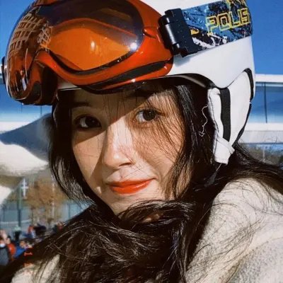 海蓝时见鲸